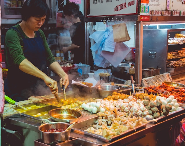 Why Liang Seah Street Food Is A Must-Try