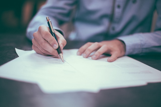 What Does An SME Loan Consultant Do