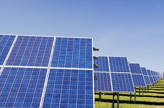 Why You Might Need A Solar Panel Contractor