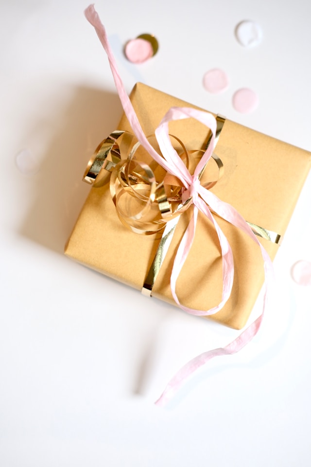 The Art of Business Gifts How to Choose in 2026