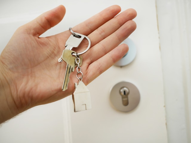 Mortgage Loan Broker Guide: Navigating Your Options with Confidence
