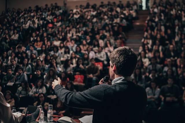 Motivational Speakers in Singapore Why Some Audiences Leave Truly Inspired